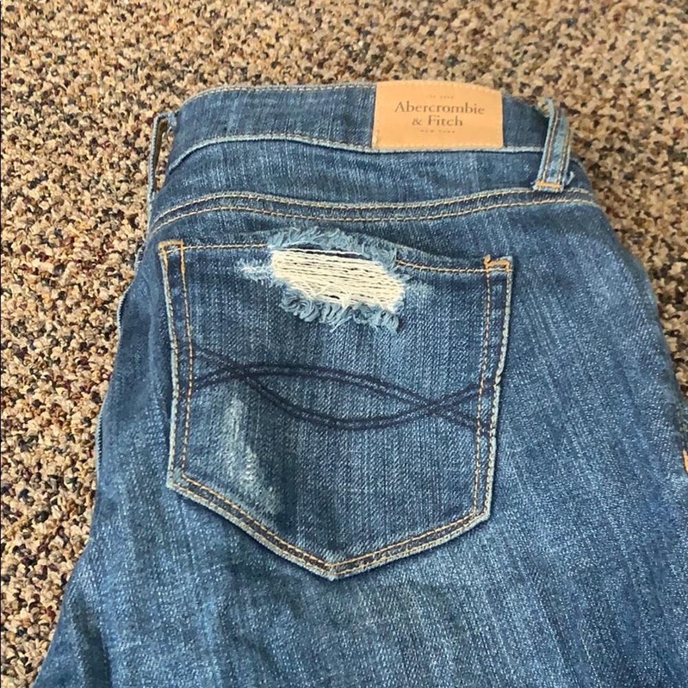 ABERCROMBIE & FITCH JEANS